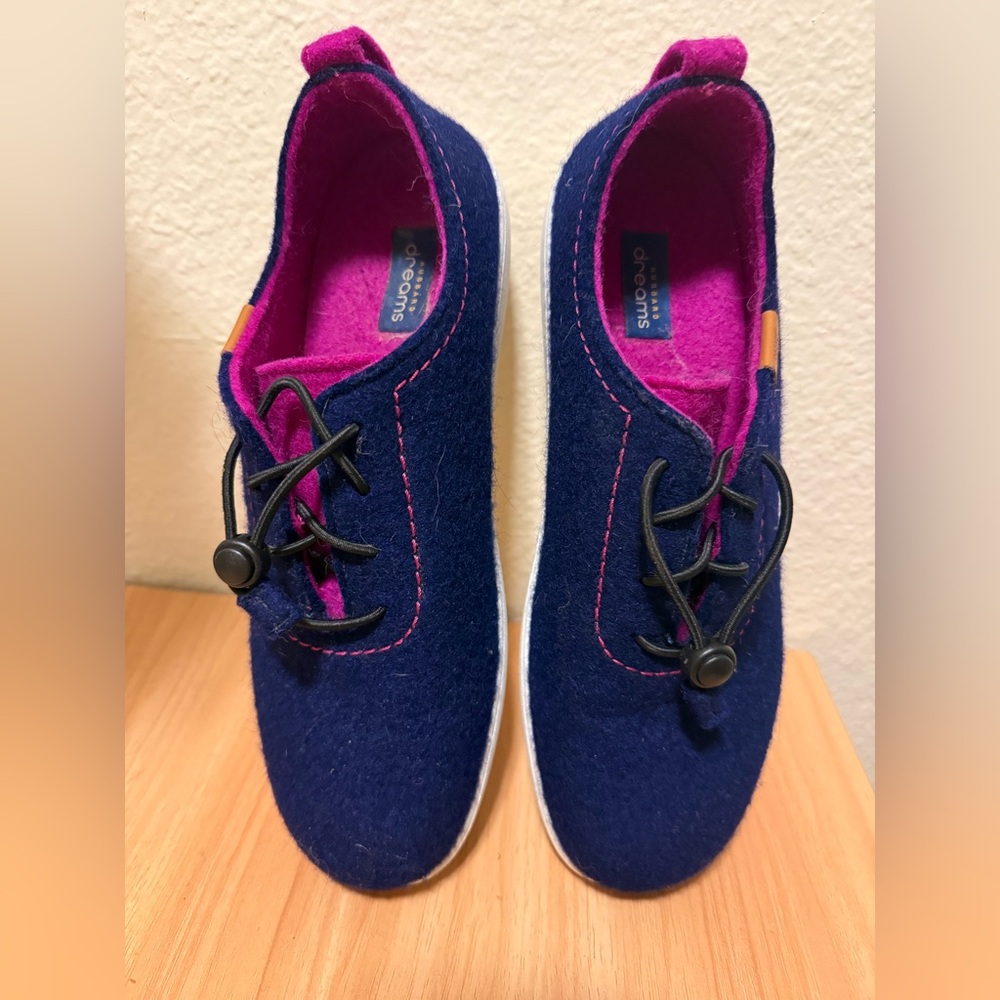 Samuel Hubbard size 9 women’s dreams blue wool lace up shoe‎